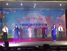 Clip: Khi thầy cô trường nhà người ta nhảy "Bống bống bang bang" dễ thương vô cùng!
