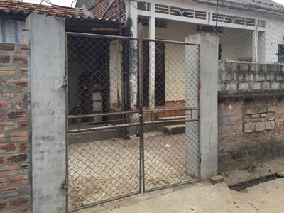 Giây phút người đàn ông đâm chết tình địch ngay trên giường đêm 20/10