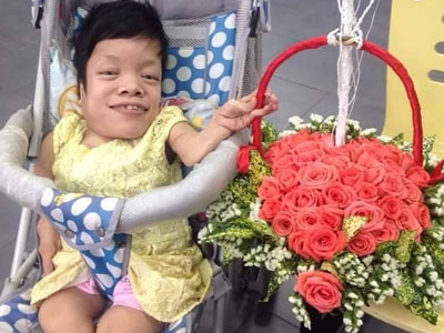 Hành trình kỳ diệu của cô gái 36 tuổi trong hình hài em bé 3 tuổi ở Hải Phòng
