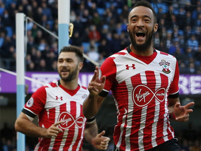 Trọng tài mắc sai lầm, M.C bị Southampton cầm chân