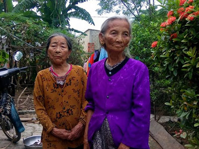 Chủ tịch Quảng Bình: "Cách chức ngay cán bộ thu tiền cứu trợ của dân"