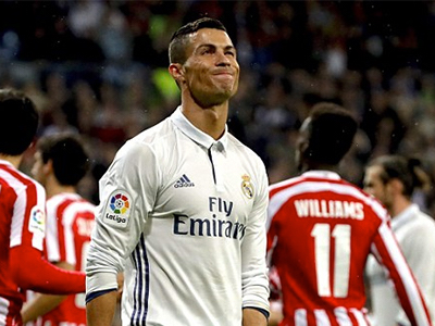 Ronaldo bị nghi tố đồng đội ghi bàn trong thế việt vị