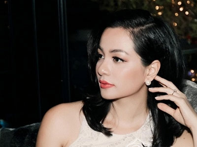 Ngọc Thúy tiết lộ cách đại gia Đức An lôi kéo ba mẹ vợ về phe mình