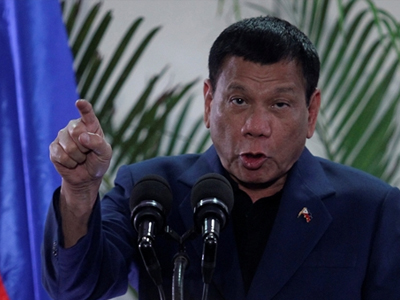 Tổng thống Philippines nói doanh nghiệp nước ngoài cứ "rời đi nếu sợ"