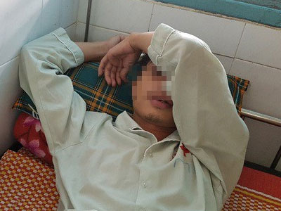 Đình chỉ công tác trưởng công an xã dùng gậy đánh dân