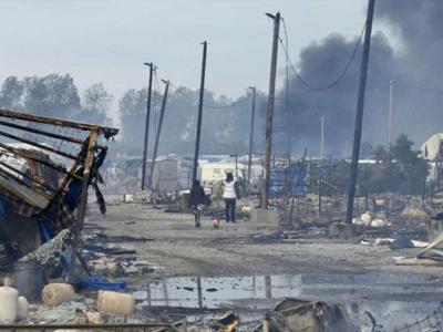 Pháp tuyên bố hoàn tất chiến dịch dọn dẹp "Rừng Calais"