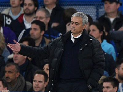 Bị FA buộc tội, Mourinho đối diện với án phạt