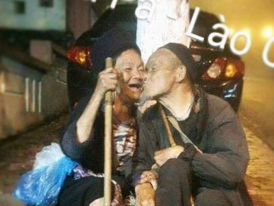 Cuộc sống lang thang của đôi tình nhân già ở Sa Pa