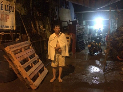 "Ngáo đá" vào nhà xin rửa chân rồi dùng dao chém 4 người