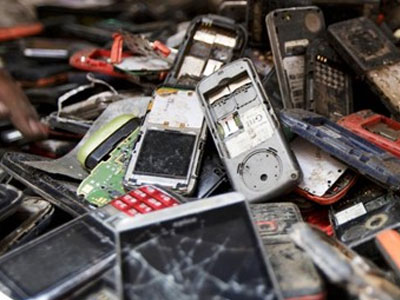 Vàng, bạc trong smartphone bị lãng phí như thế nào?