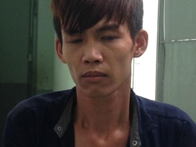 Cô gái trẻ chụp dao đâm tên cướp trọng thương giữa đêm khuya ở Sài Gòn