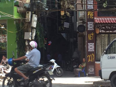 Nhân viên nhà nghỉ bị bắn chết: Bắt 2 đối tượng tình nghi