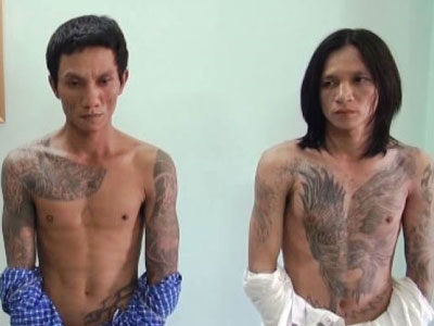 Cô gái cùng người tình cất 2 khẩu súng trong phòng trọ