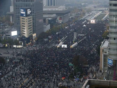 ​"Biển người" ở Seoul đòi tổng thống Hàn Quốc từ chức