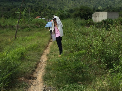 Bé gái 8 tuổi bị cha xâm hại: "Sao cô tiên không thấy con bị đày đọa?"