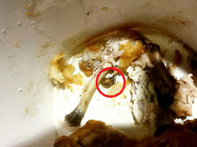 Gà rán KFC "tẩm ướp gia vị lạ" khiến thai phụ ở tháng thứ 7 ngộ độc suốt ba ngày