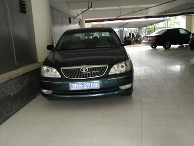 Ôtô Bí thư Thành ủy mượn của DN đã được đổi từ biển xanh sang trắng