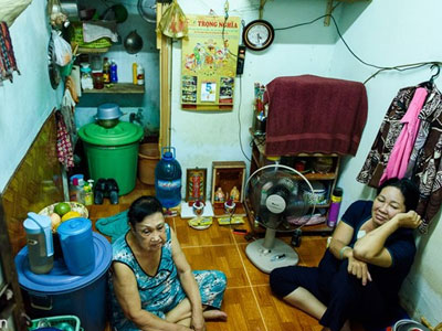 Diễn viên cải lương Hoa Mỹ Hạnh bị tim, sống cảnh nghèo khó