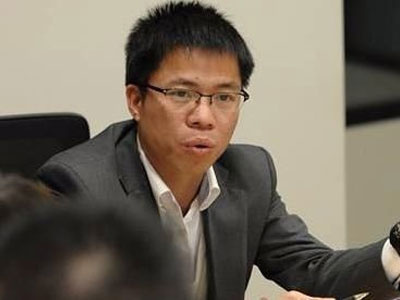 Bộ Giáo dục xác minh vụ "giáo sư nhảy lên bàn chửi bậy"
