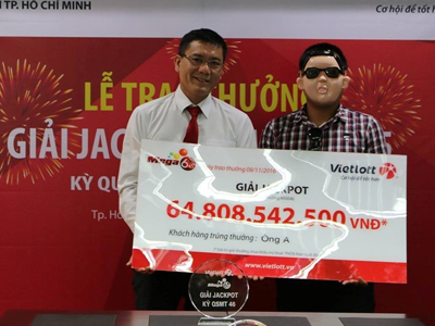 Nghi vấn về người đeo mặt nạ nhận giải xổ số hàng chục tỷ