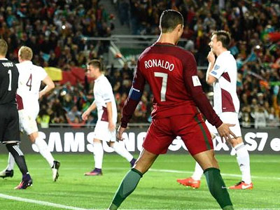 Ronaldo lập tuyệt phẩm vô lê, Bồ Đào Nha đại thắng ở vòng loại World Cup