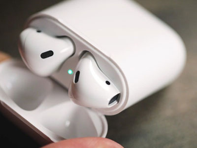 Tai nghe Apple AirPods lại bị hoãn thêm lần nữa, có thể không được bán ra trong năm nay