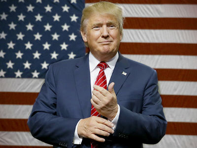 Tổng thống đắc cử Donald Trump đưa ra quyết định quan trọng đầu tiên
