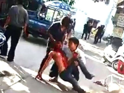 Đánh chém ở bữa tiệc, nhiều người bị thương