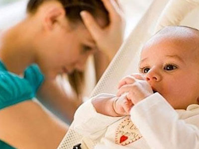 Khóc thét cảnh nuôi con mọn thường xuyên bị nhà chồng phần lại cho cơm rau và thịt mỡ