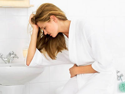 Mối nguy hiểm khi thường xuyên bị táo bón