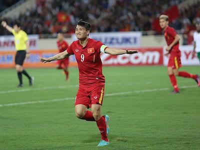 Tỏa sáng tại AFF Cup, Công Vinh có thể vượt qua… Neymar, Messi
