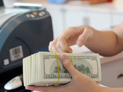 Giá USD tăng mạnh