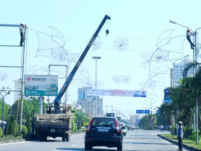 Hải Phòng dỡ bỏ hệ thống đèn nghệ thuật hơn 24 tỷ đồng