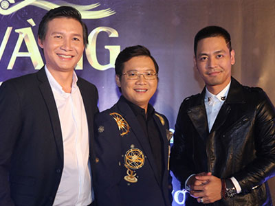 Phan Anh làm giám khảo cuộc thi tìm kiếm MC