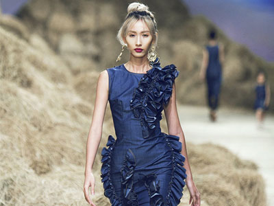 Phản hồi của phía Vietnam International Fashion Week có trở nên vô nghĩa khi để lộ email cấm diễn này?