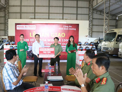 Không có chuyện Honda tặng Bình Dương 100 xe bắt cướp!