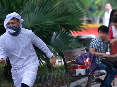 Nhiều nước đã bắt người làm video "ra đường ôm bom"