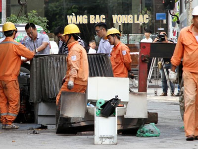 Phê bình Giám đốc điện lực Hà Đông sau vụ nổ trạm biến áp