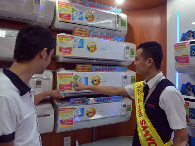 Ba tháng chưa dán xong nhãn năng lượng cho một động cơ