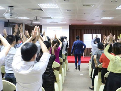 Hàng loạt công ty đa cấp xin được "chết" không rõ lý do