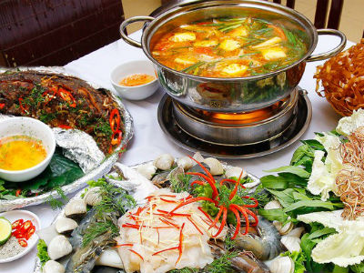 Ngày lạnh, ăn lẩu hải sản thế nào cho an toàn?