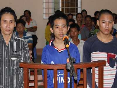 Ba tên “trẻ trâu”… đã cướp tài sản còn hiếp dâm chủ nhà