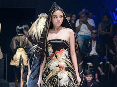 Kỳ Duyên tái xuất, hoá thân "nữ thần mặt trời" trên sàn diễn