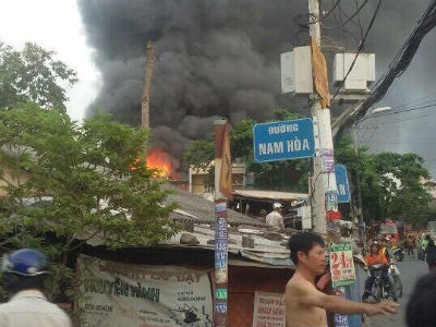Cháy nhà ở Sài Gòn, 2 người tử vong