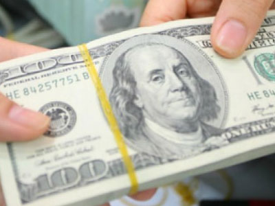 Tỷ giá trần hôm nay là 22.796 đồng/USD