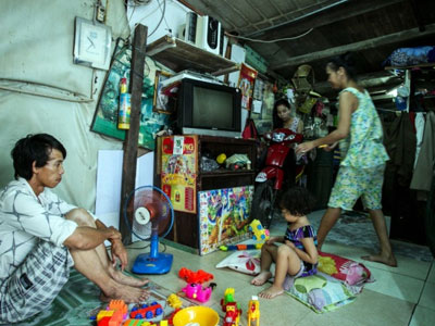 Cuộc sống trong khu ổ chuột ở Sài Gòn