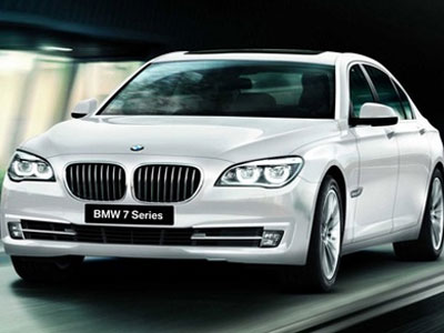 Dừng thông quan các lô hàng nhập khẩu ôtô BMW