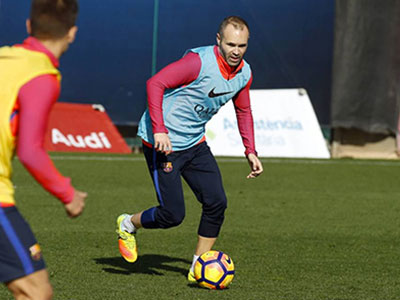 Iniesta bình phục, kịp dự El Clasico