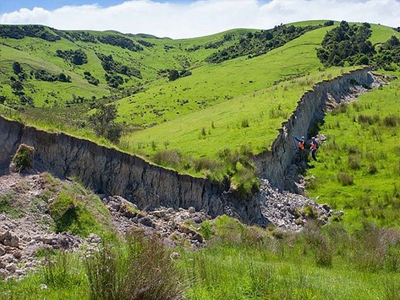 “Vạn lý trường thành” trồi lên sau động đất New Zealand