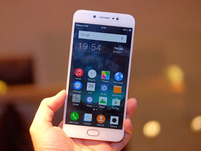 Những smartphone đáng chú ý lên kệ tháng 12